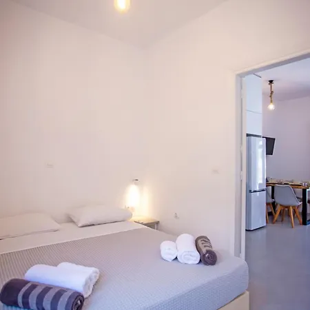 Kastro Seaview Pool Apartment Mykonos Town