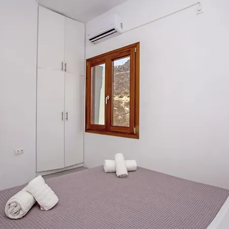 Kastro Shared Pool * Фанари