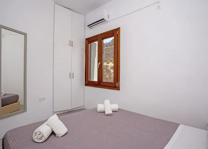 Kastro Shared Pool * Φανάρι