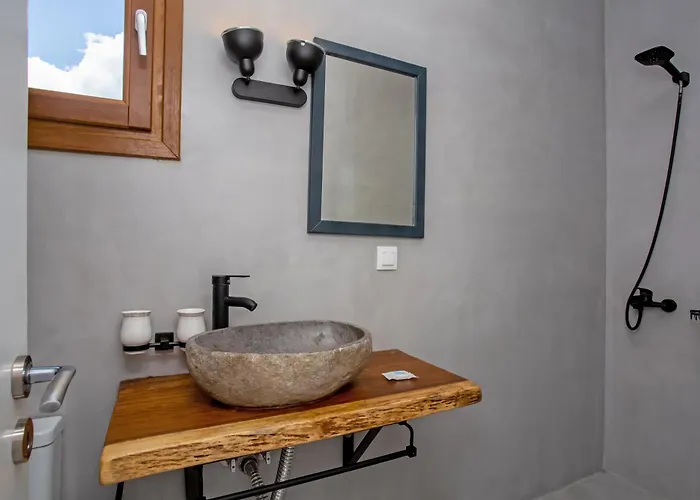 Kastro Shared Pool Appartement *